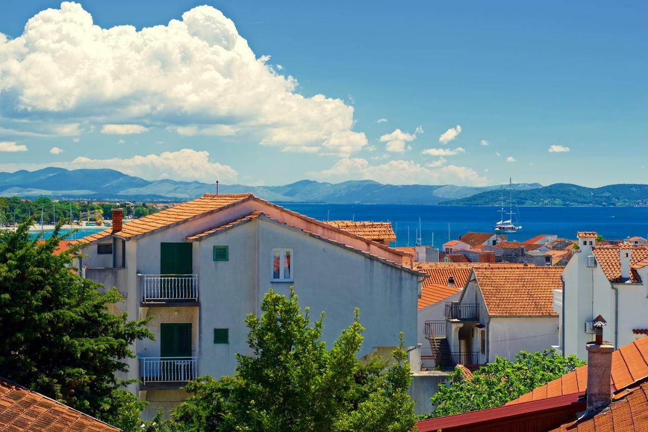 Pansion Hrga Hotell Vodice Exteriör bild
